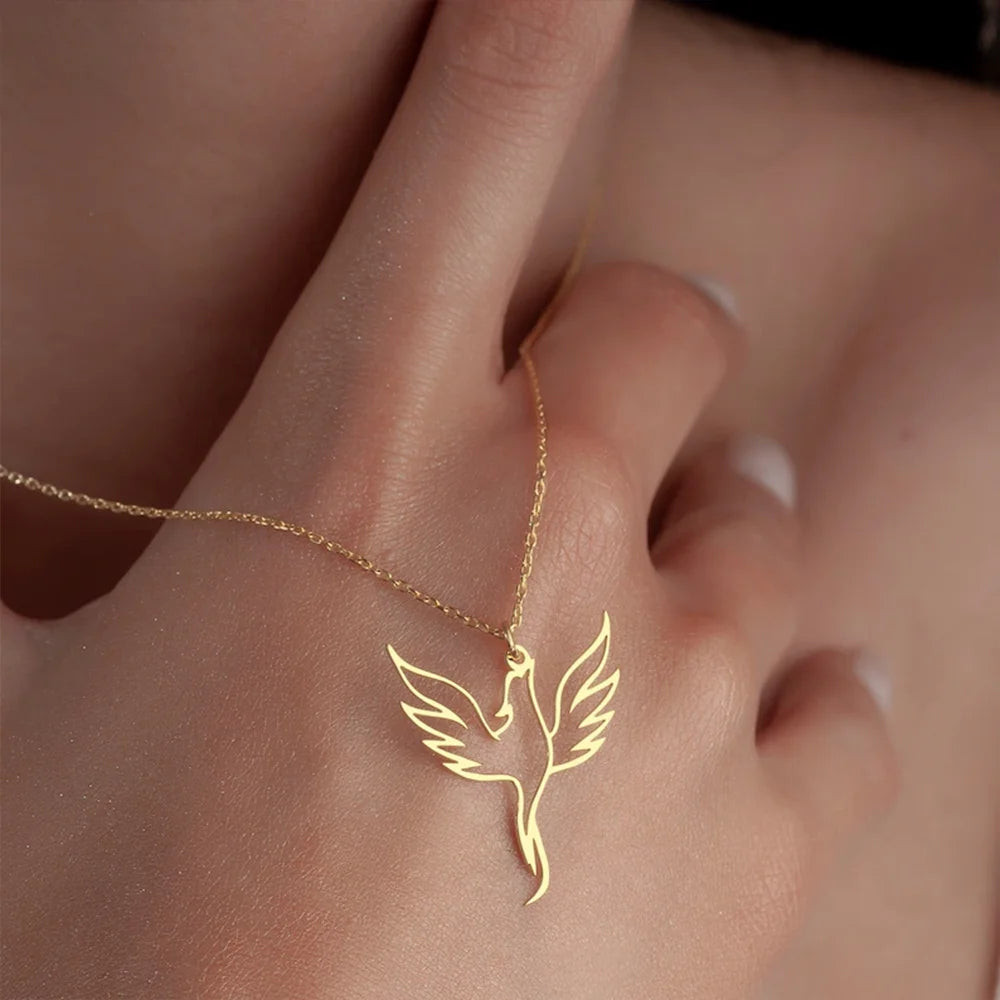 Colar Fênix — Renascimento em Forma de Joia. Banhado a ouro /Prata